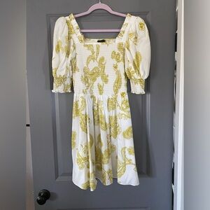 Green and white paisley 1. State dress in size M